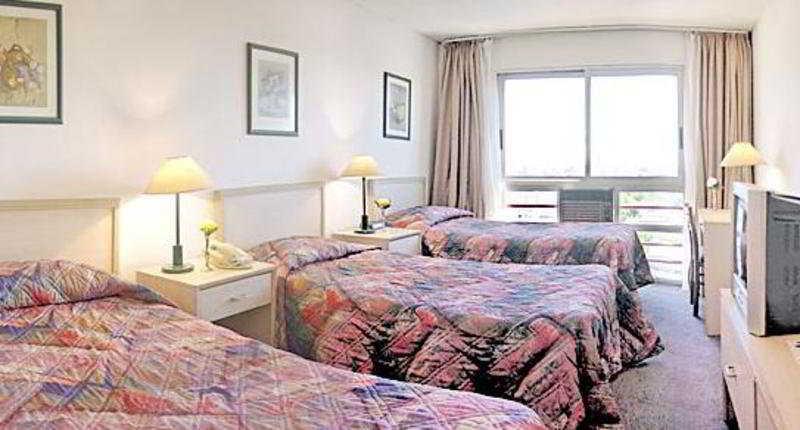 Hotel Tres Cruces Montevideo Buitenkant foto