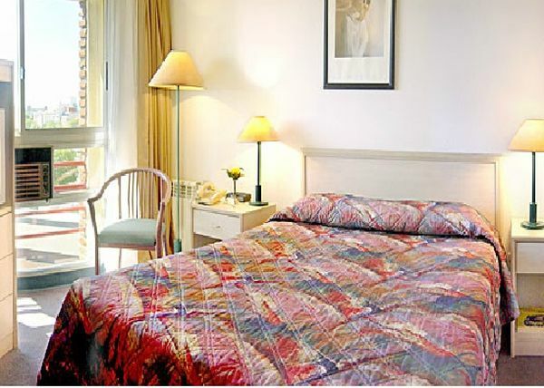 Hotel Tres Cruces Montevideo Buitenkant foto