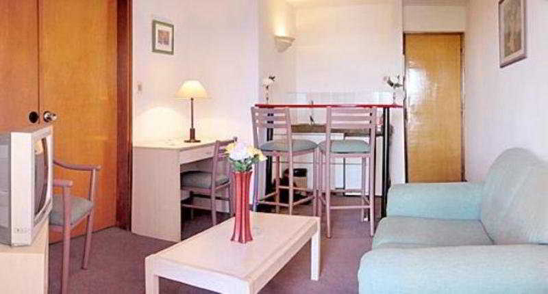 Hotel Tres Cruces Montevideo Buitenkant foto